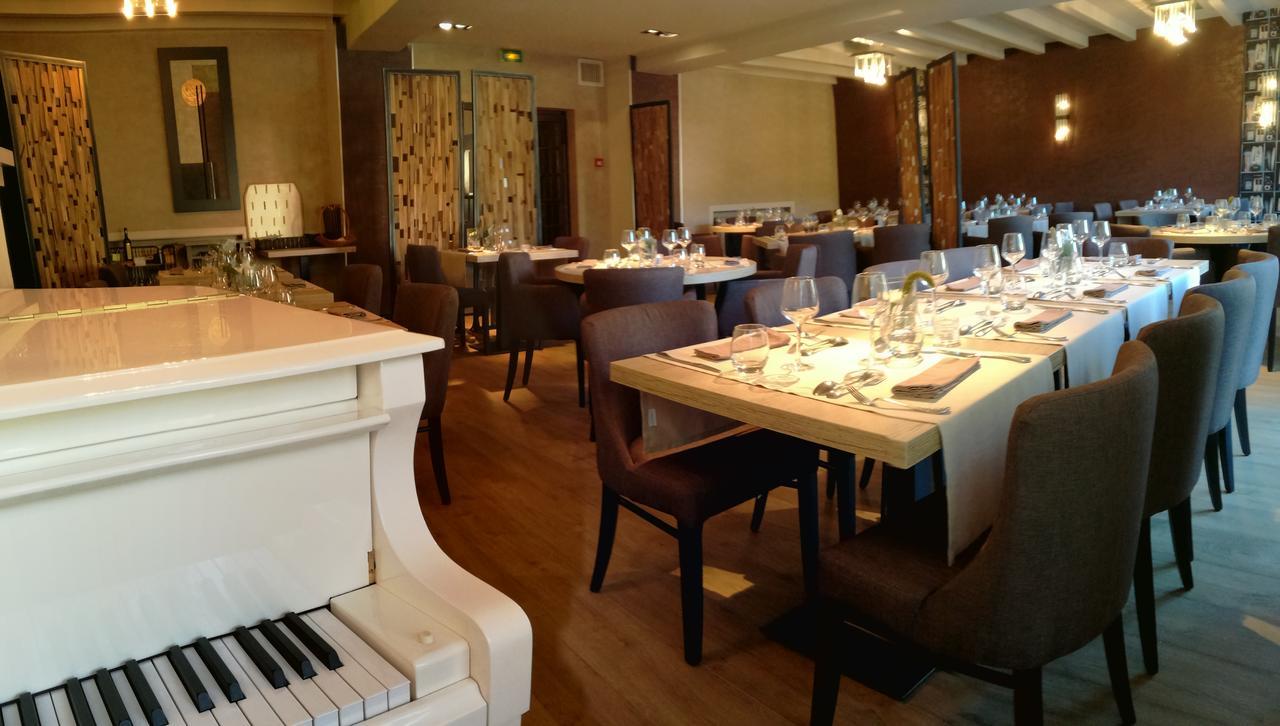 Hotel-Restaurant Le Sorgia Бельґард-сюр-Вальсерін Екстер'єр фото